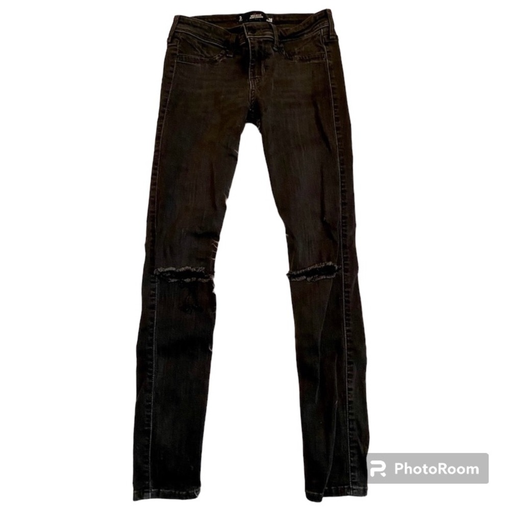 • Hollister • ripped jean legging